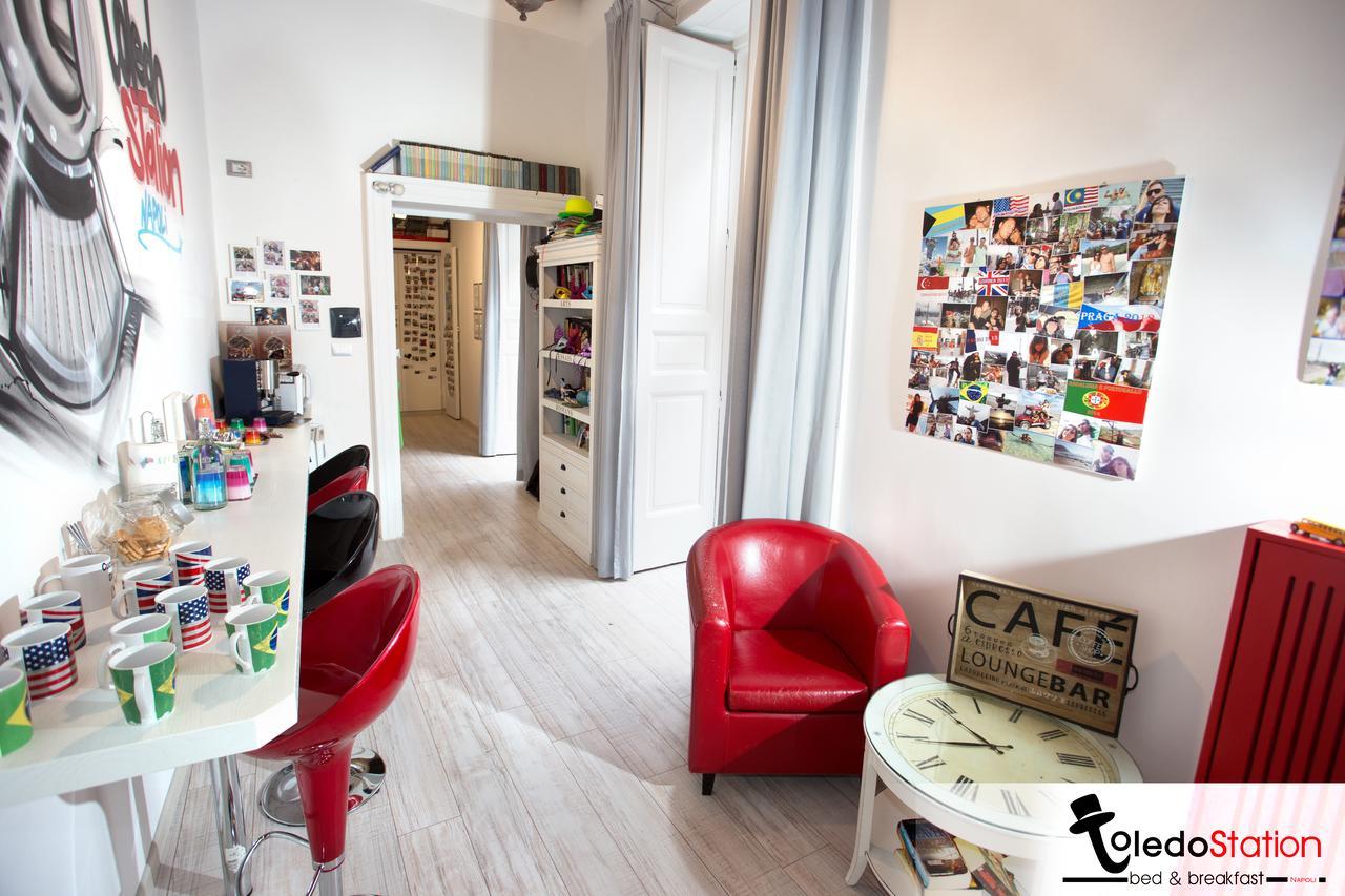 Toledostation B&B Napoli Eksteriør bilde